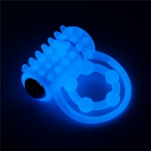 Голубое, светящееся в темноте виброкольцо Lumino Play Vibrating Penis Ring - Lovetoy - в Томске купить с доставкой