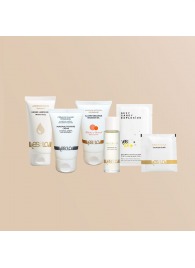 Набор YESforLOV La Trousse Enchantée в бежевой косметичке - YESforLOV - купить с доставкой в Томске