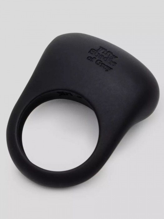 Черное эрекционное виброкольцо Sensation Rechargeable Vibrating Love Ring - Fifty Shades of Grey - в Томске купить с доставкой